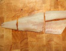 How to deliciously cook pike perch fish cutlets Pike perch cutlets in the oven